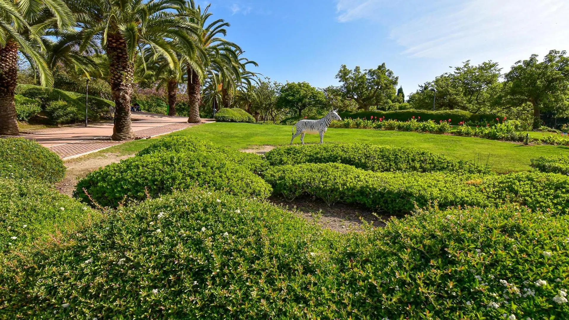 Urb Pueblo Del Parque, Luxury 2 Bedroom Apartment. Fantastic Central Location. Benalmadena Apartment